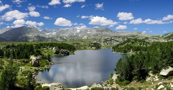 Rencontres dans les Pyrénées-Orientales